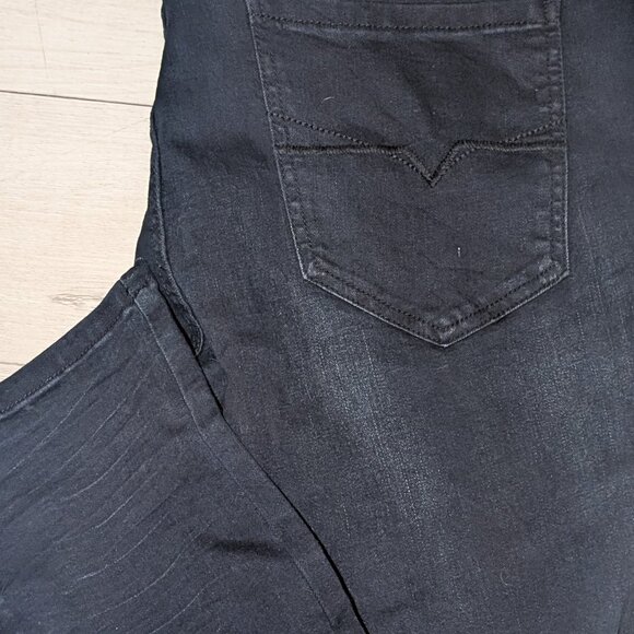 NWT Mens GUESS Mid Rise Modern Skinny Black Jeans Size 34 x 34 - Picture 2 of 8